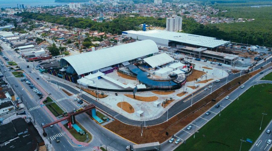 Bertioga inaugura arena moderna para shows, convenções e competições esportivas