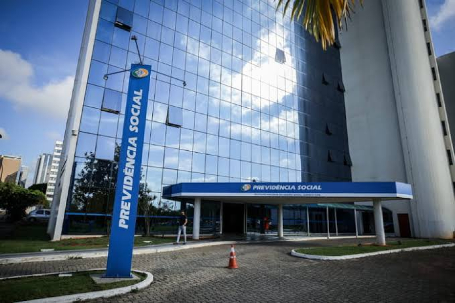 Fraude bilionária no INSS: operação revela esquema de descontos indevidos em benefícios