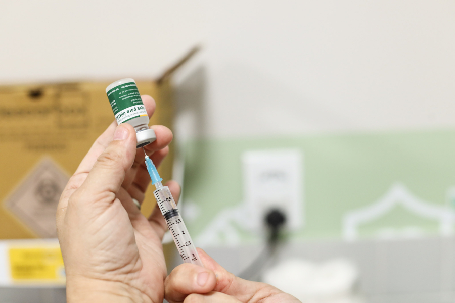 Guararema inicia vacinação contra a dengue para profissionais da Atenção Primária à Saúde