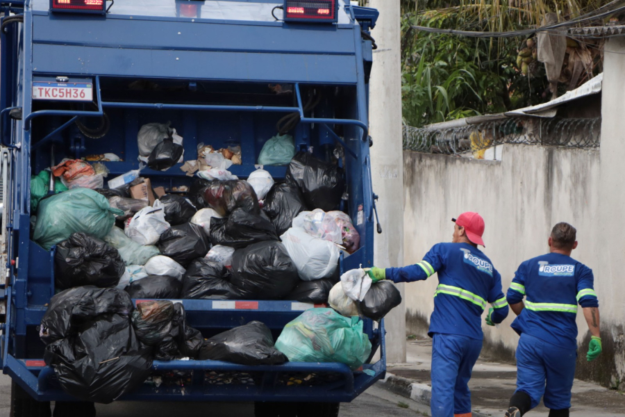 Pagamento via juízo garante salários de ex-funcionários da coleta de lixo em Suzano