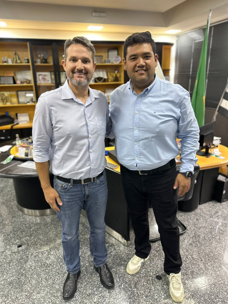 Prefeitura anuncia saída do secretário de Saúde