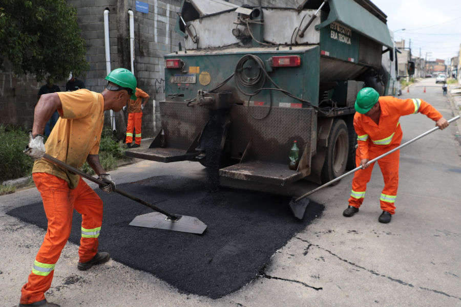 Suzano amplia ‘Tapa-Buraco’ com quatro caminhões e prevê até 1,2 mil reparos por mês