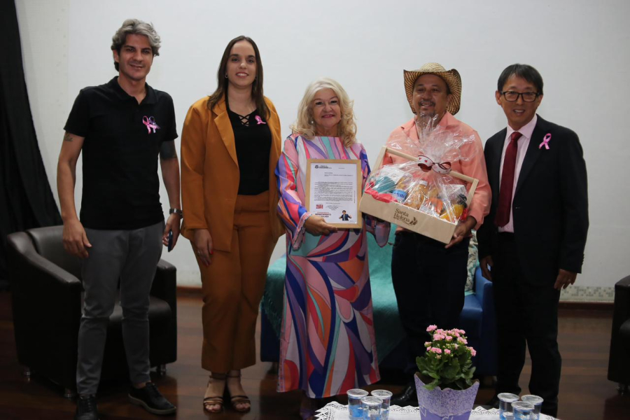 Vereadores de Suzano participam de evento em comemoração aos 2 anos do Departamento da Mulher