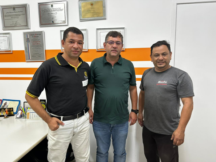 Vereador Denis recebe representantes do Rotary Club Suzano Sul e garante apoio a projeto de doação de sangue