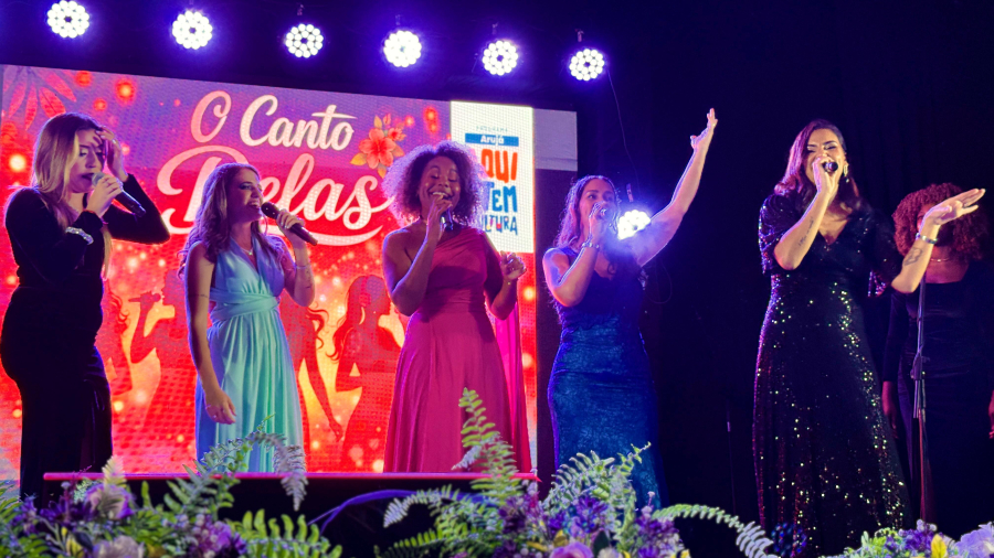 Em noite de música e alegria, 