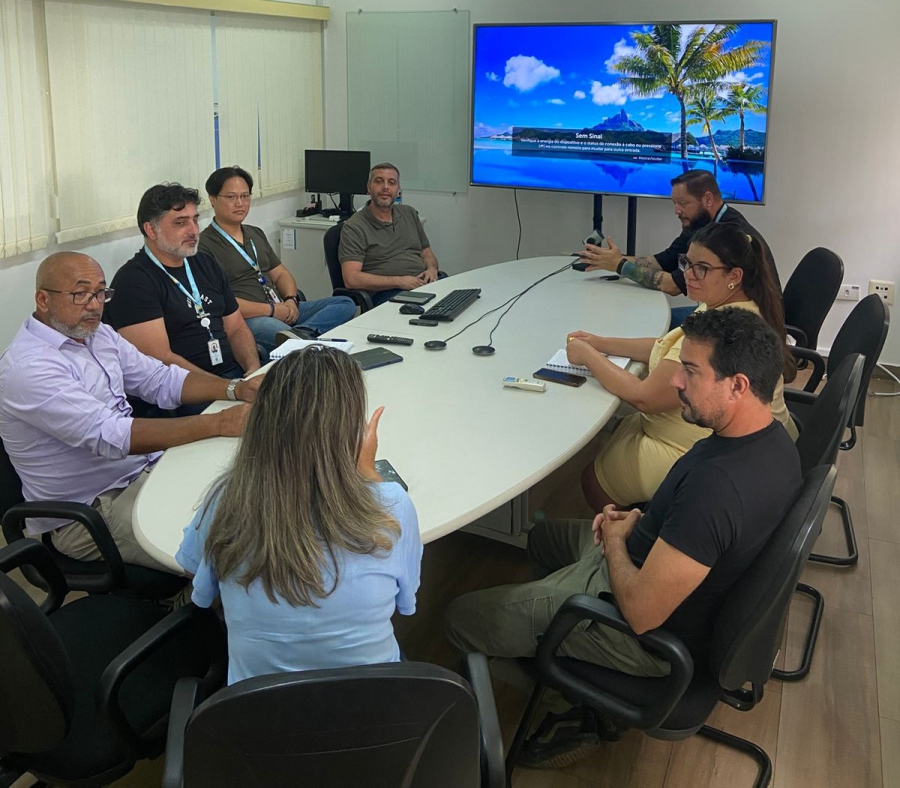 Vereadores Josias Mineiro e Marcio Malt conversam com Sabesp sobre saneamento básico em Suzano