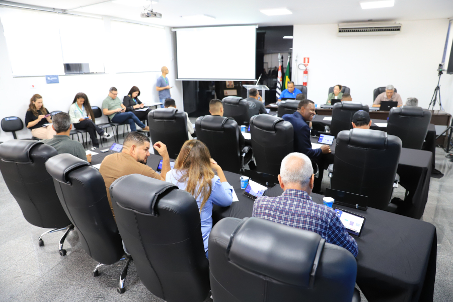 Câmara aprova reajuste salarial e pacote de benefícios para funcionalismo público