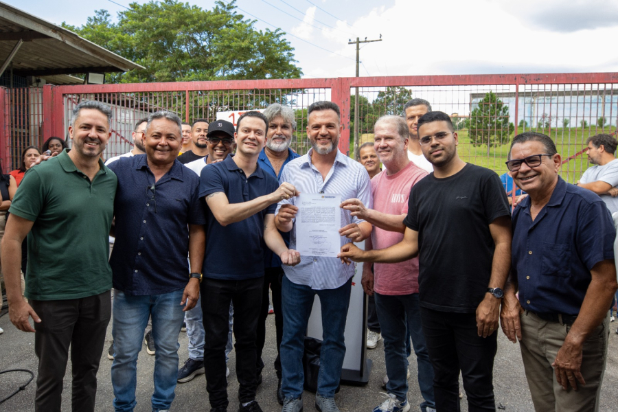 Itaquá assina ordem de serviço para pavimentação e drenagem da Ítalo Adami