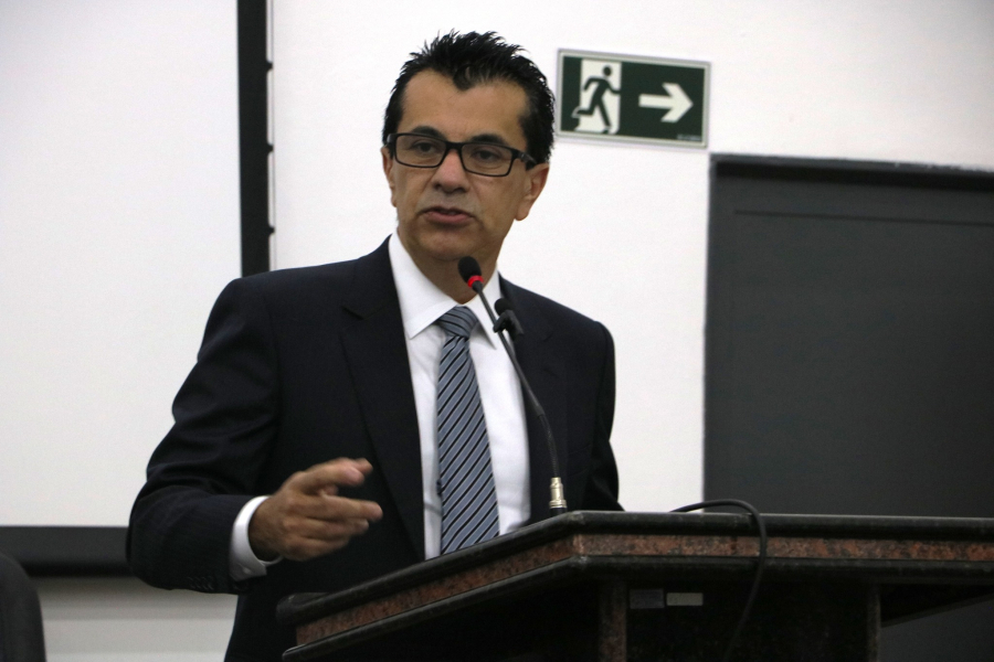 Câmara de Santa Isabel aprova contas de 2023 do prefeito Carlos Chinchilla por unanimidade