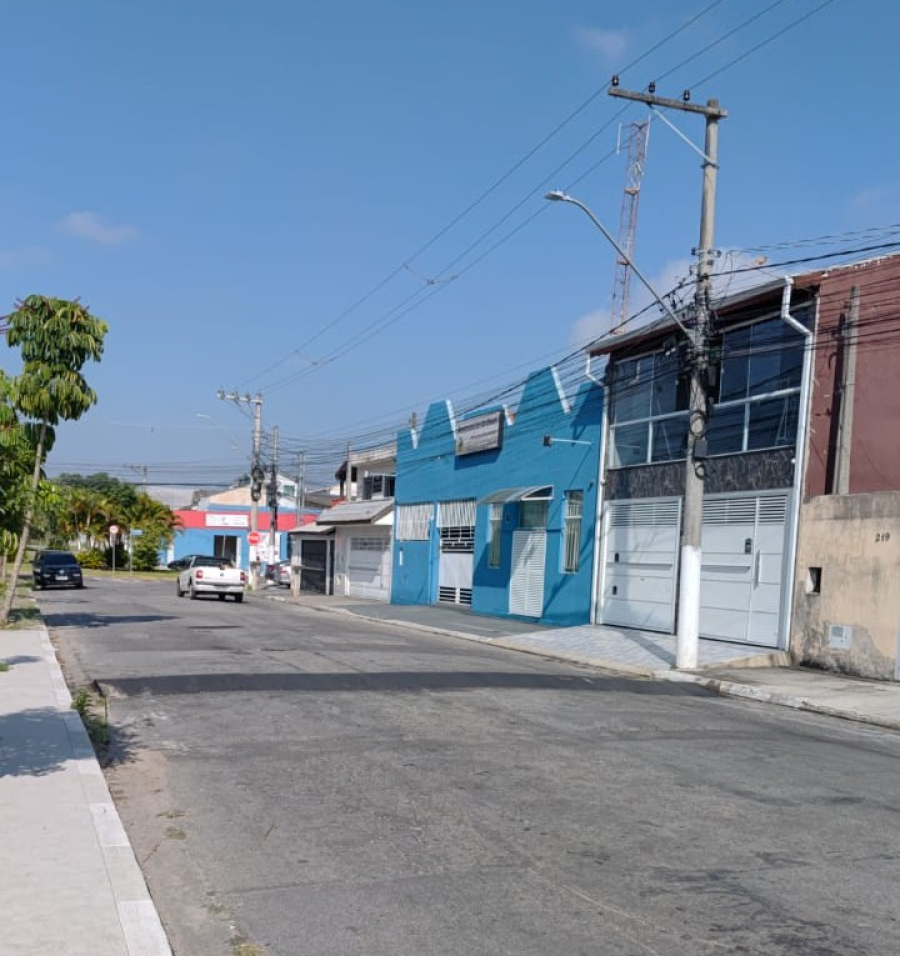 A pedido do vereador Pacola, rua do Jardim Quaresmeira ganha lombada