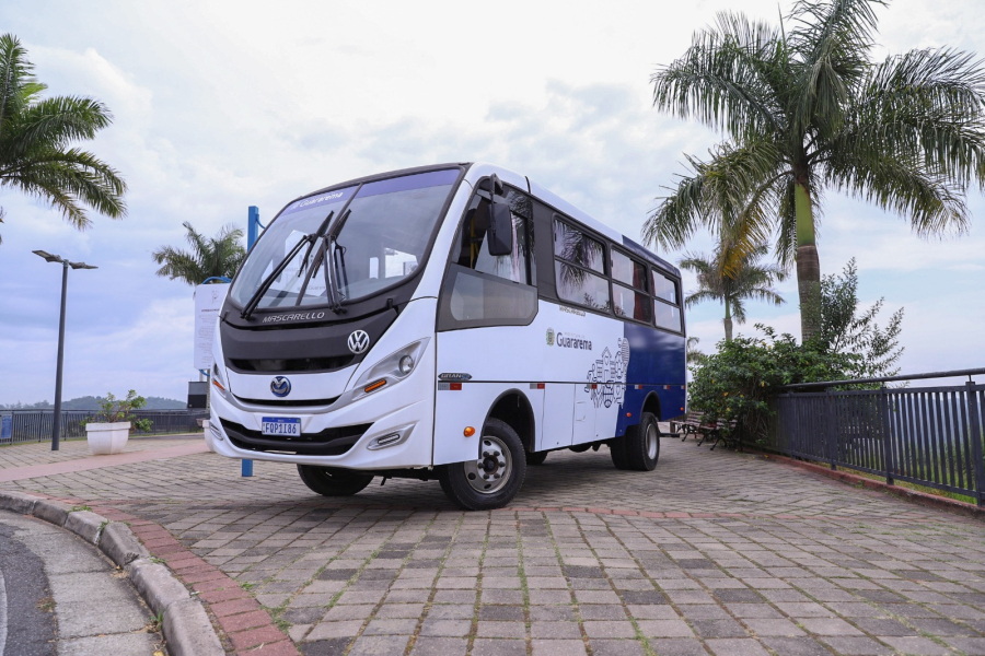 Prefeitura de Guararema reforça transporte para áreas social e esportiva com ônibus próprio
