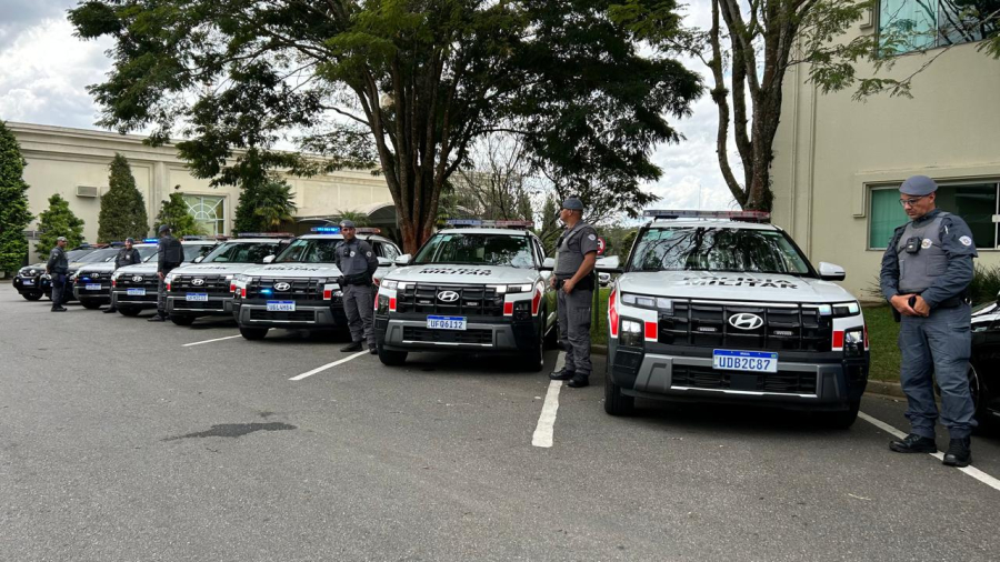Governo de São Paulo entrega viaturas para forças de segurança do Alto Tietê e anuncia nova sede da PM em Guararema