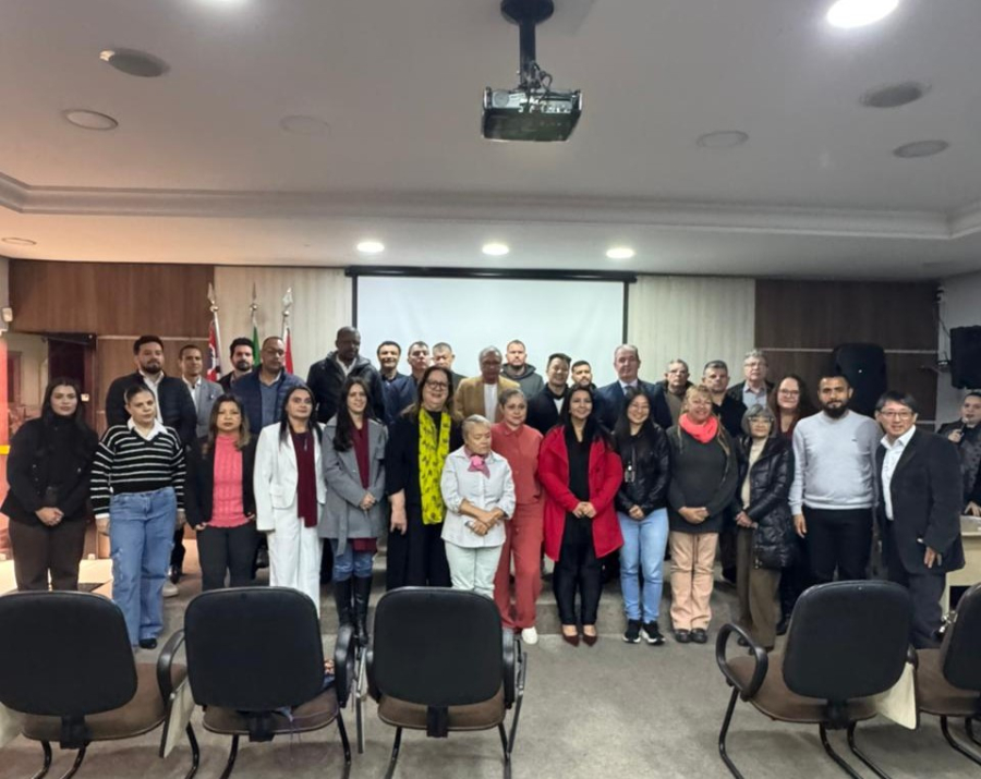 Vereadores de Suzano participam de posse do Comtur