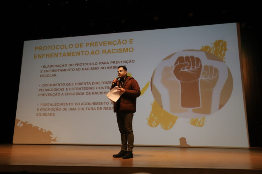 Educação Antirracista em Ação