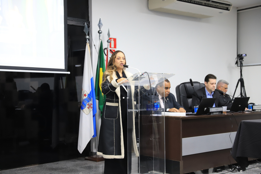 Professora Cris defende campanha de prevenção à saúde da mulher