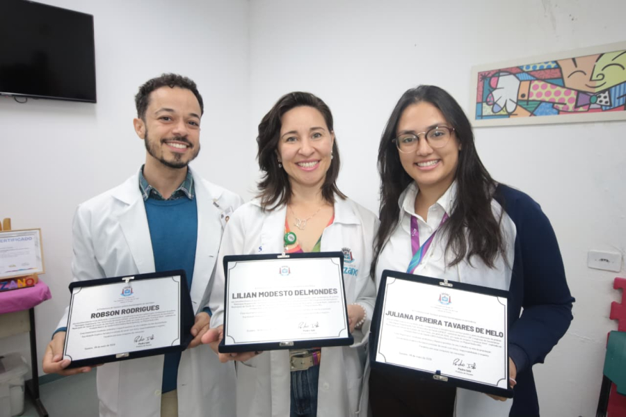 Servidores da Saúde são homenageados por premiação em congresso estadual
