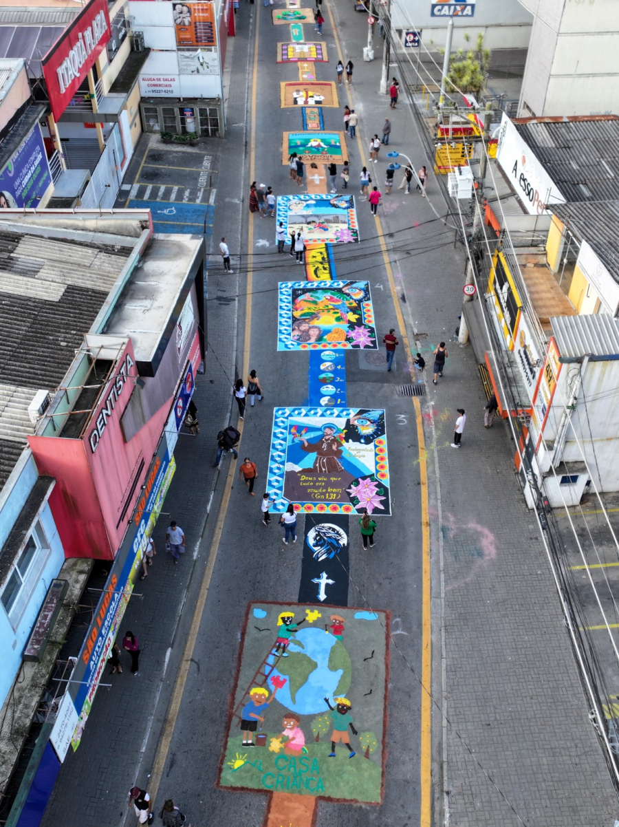 Itaquá realiza 35º Encontro de Tapetes de Corpus Christi nesta quinta (4)