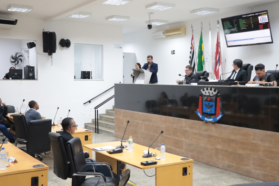Vereadores de Suzano aprovam seis itens em sessão ordinária