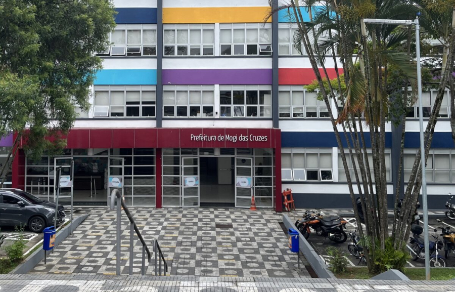 Prefeita Mara endurece e chama de chantagem inaceitável o uso de crianças como moeda de troca na paralisação de alguns motoristas da educação”