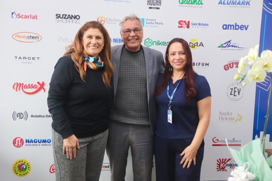 Lei do Artesão de Suzano é apresentada à secretária de Turismo de Poá