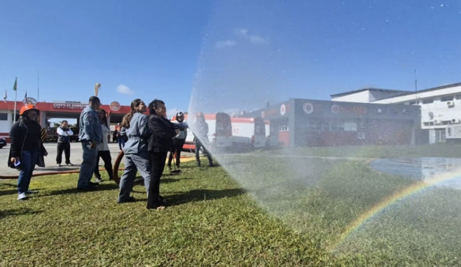 Representantes de Núcleos Comunitários de Proteção e Defesa Civil recebem treinamento