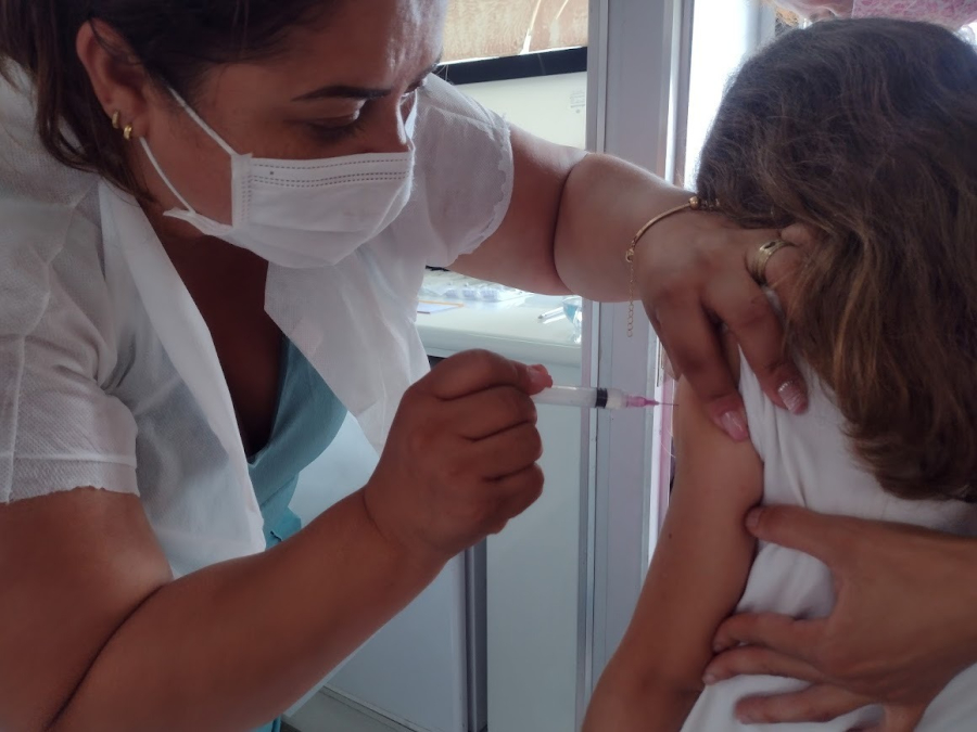 Santa Isabel inicia aplicação da vacina Pneumo 20 para crianças