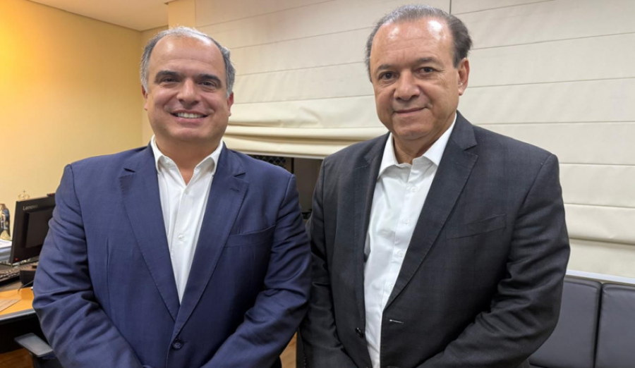 Téo Cusatis se reúne com Eleuses Paiva para tratar do PS do Luzia e ampliação de vagas em hemodiálise