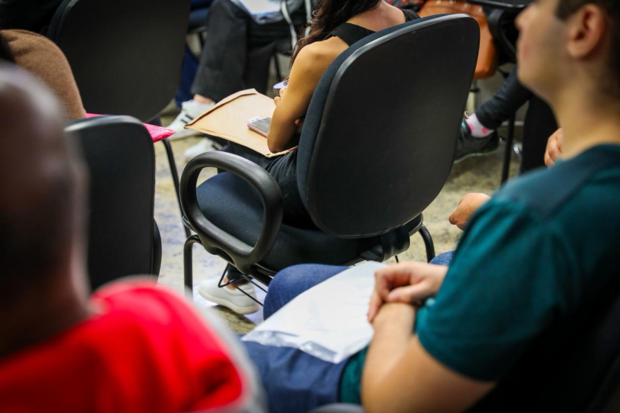 Emprega Ferraz realiza mutirão com mais de 230 vagas de emprego nesta quarta-feira