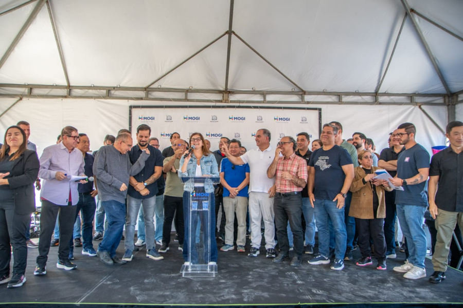 Prefeita Mara Bertaiolli inaugura Praça Kaizuka, novo espaço de esporte, lazer e convivência para moradores de Cezar de Souza