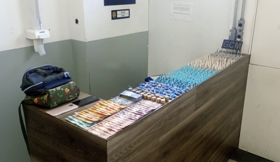 Guarda Civil Municipal prende suspeito de tráfico e apreende entorpecentes e dinheiro