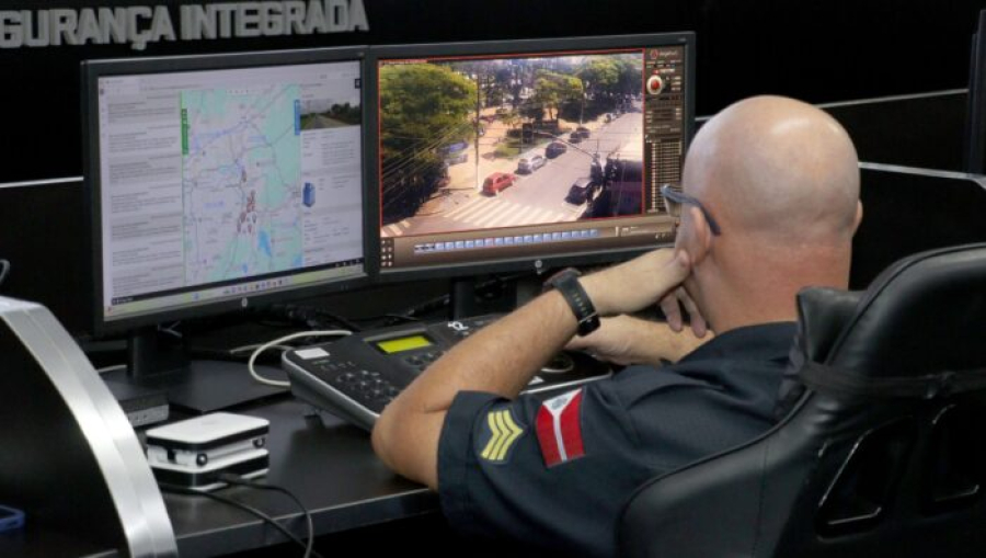 GCM prende homem por descumprir medida protetiva e localiza mais meio quilo de entorpecentes