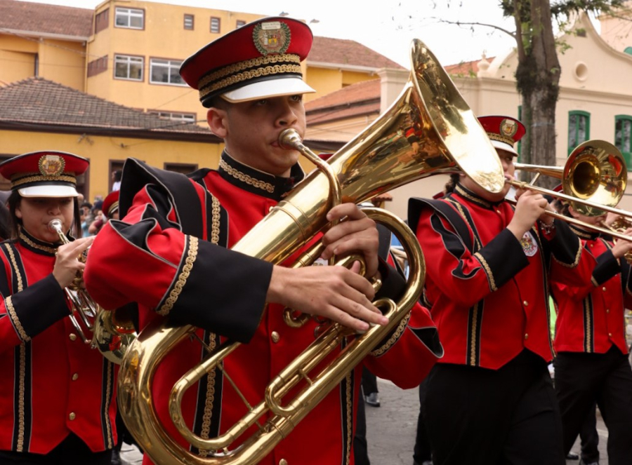Itaquá abre inscrições para o desfile cívico 2026