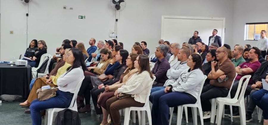 Prefeitura promove encontro sobre programa de estágio para estudantes da rede estadual