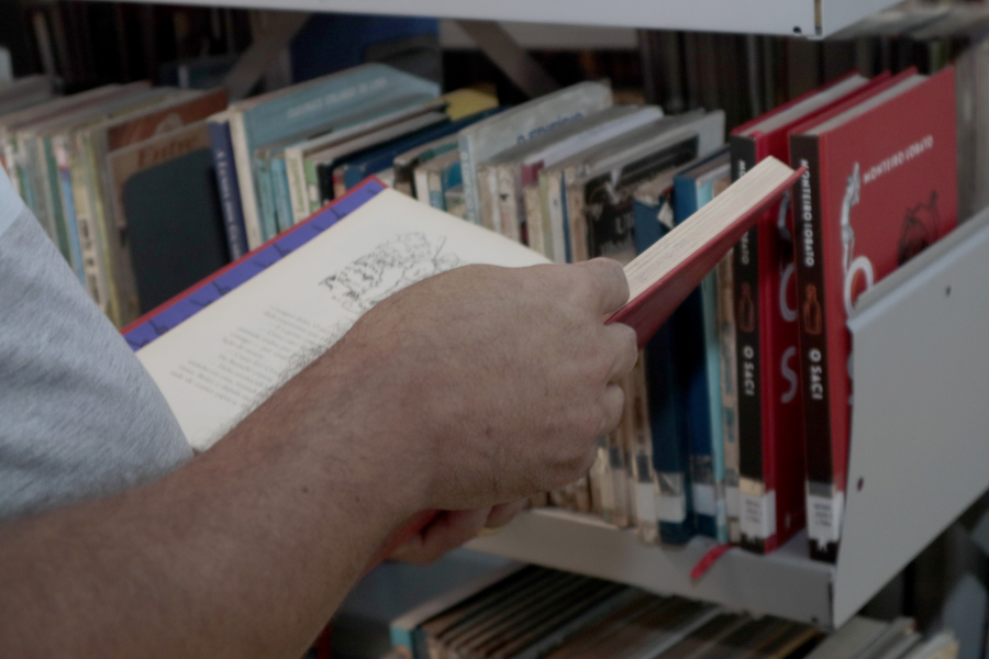 Suzano amplia acervo das bibliotecas públicas com 3,8 mil novos livros