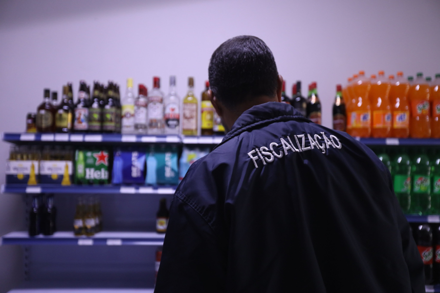Prefeitura de Guararema faz campanha contra venda e consumo de bebidas alcoólicas por menores