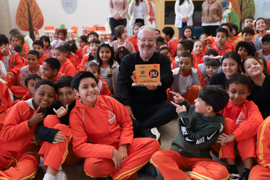 Prefeitura de Guararema homenageia equipes escolares por resultado de excelência no Ideb