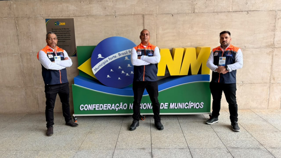 Defesa Civil de Itaquá participa de encontro nacional em Brasília