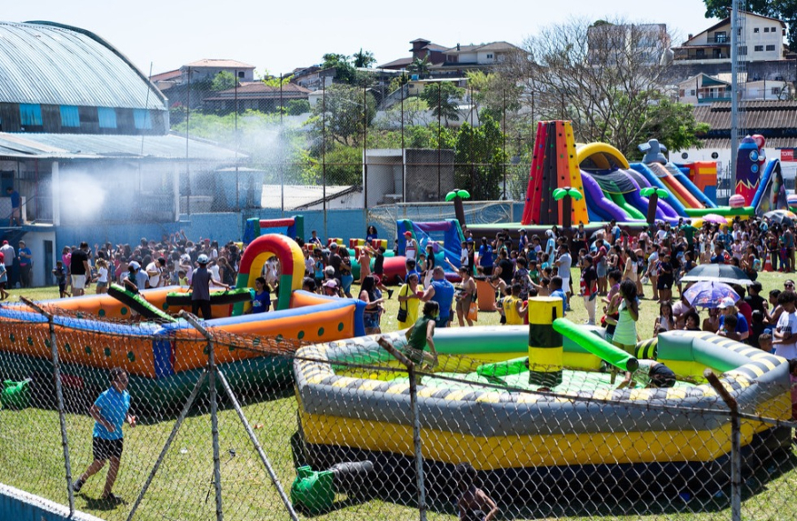Prefeitura de Arujá promove grande festa do Dia das Crianças no Estádio Armando Maiolino